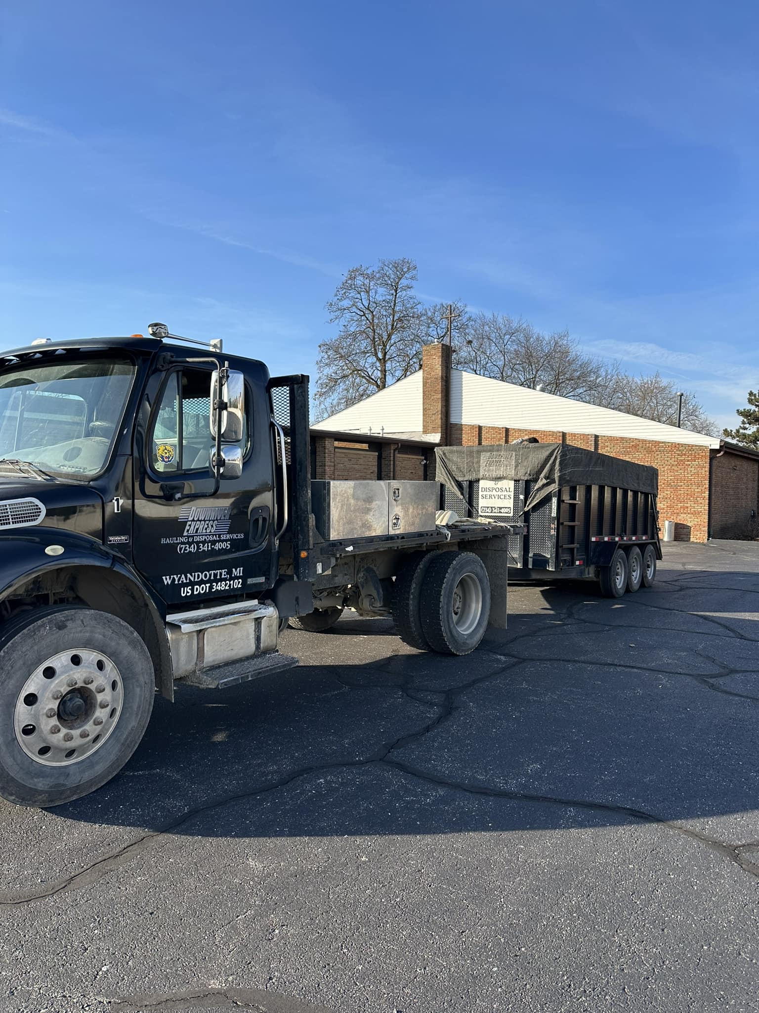 Residential dumpster rental