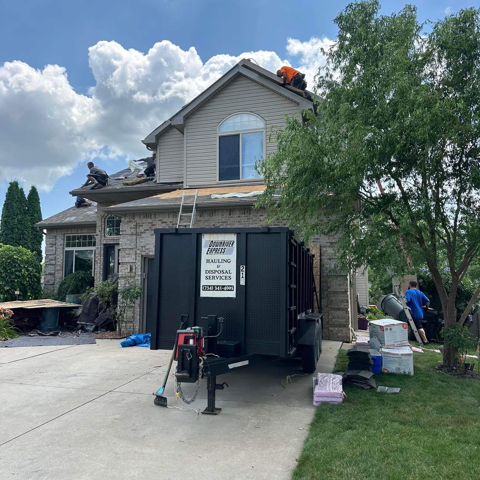 10-yard dumpster delivery